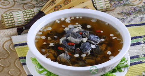 花旗参乌鸡汤怎么做最有营养