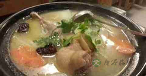 酸萝卜老鸭汤什么时候放调料