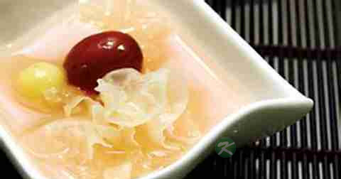 红枣银耳莲子羹的营养价值