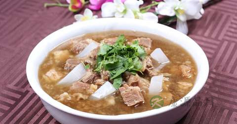 牛肉炖萝卜什么时候放调料