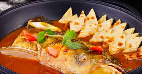 鱼头泡饼怎么做最有营养