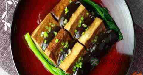 北菇烧豆腐什么时候放调料