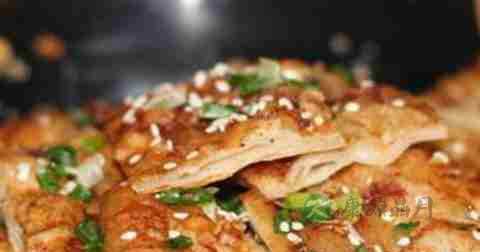 土家酱香饼什么时候放调料