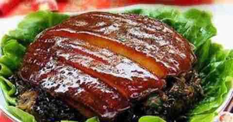 梅干菜扣肉什么时候放调料