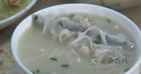 金针菇鱼头汤什么时候放调料