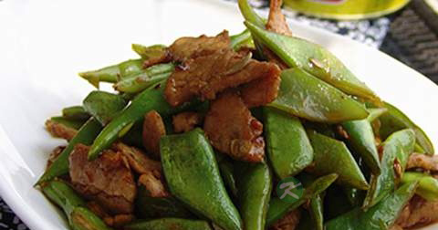 扁豆炒肉什么时候放调料