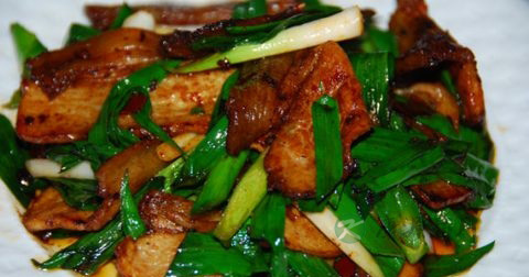 做蒜苗回锅肉放什么调料