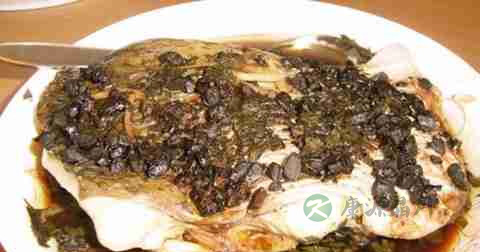 做豆豉蒸鱼腩放什么调料