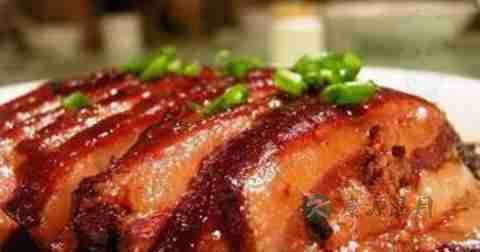 梅干菜扣肉什么时候放调料