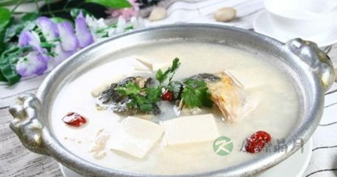 豆腐炖鱼汤用什么豆腐