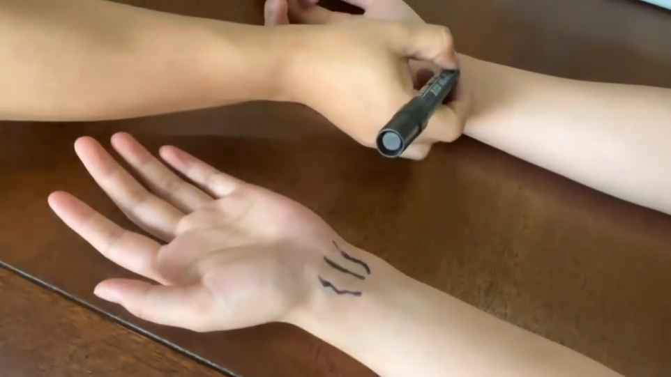 女士请注意，请及时关注这个区域，很重要！