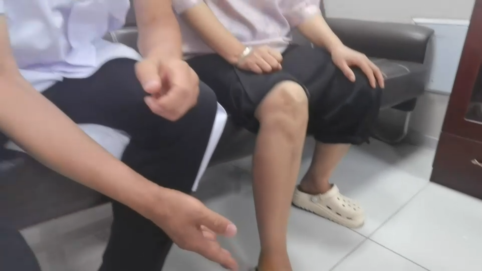 落枕，这个方法，一看就会！